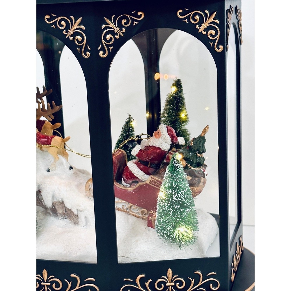 Valerie Parr Hill Lighted Lantern‎ Santa Reindeer Sleigh Christmas  Scene 17"